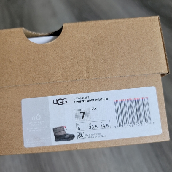 UGG Toddler Puffer Boot Weather Waterproof Boot - Picture 12 of 12
